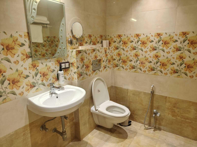 Bathroom 3, Clay Shivani by Soil to Soul, Udaipur