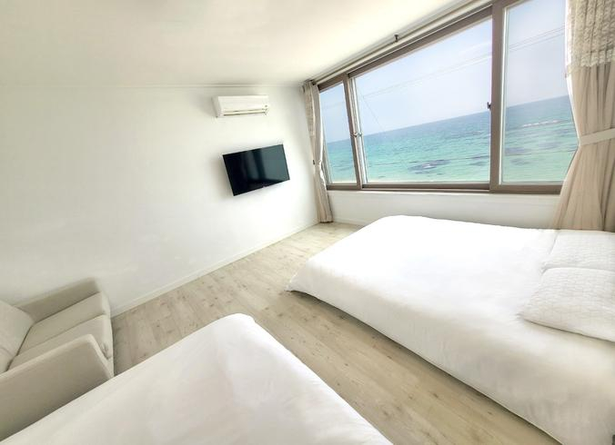 Bedroom 2, Gangneung Handeul Pension, Gangneung