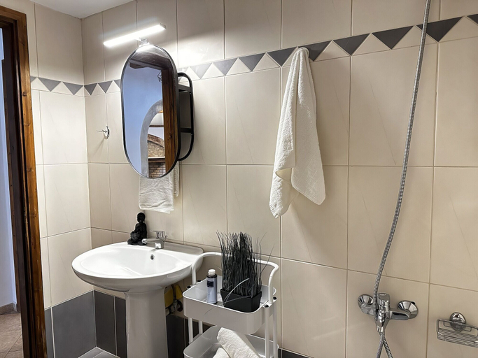 Bathroom 4, Afroditi 4 Villa, Crete