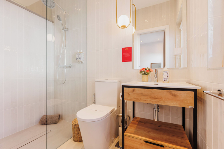 Bathroom 2, Laranjal Rive Gauche, Alcoutim