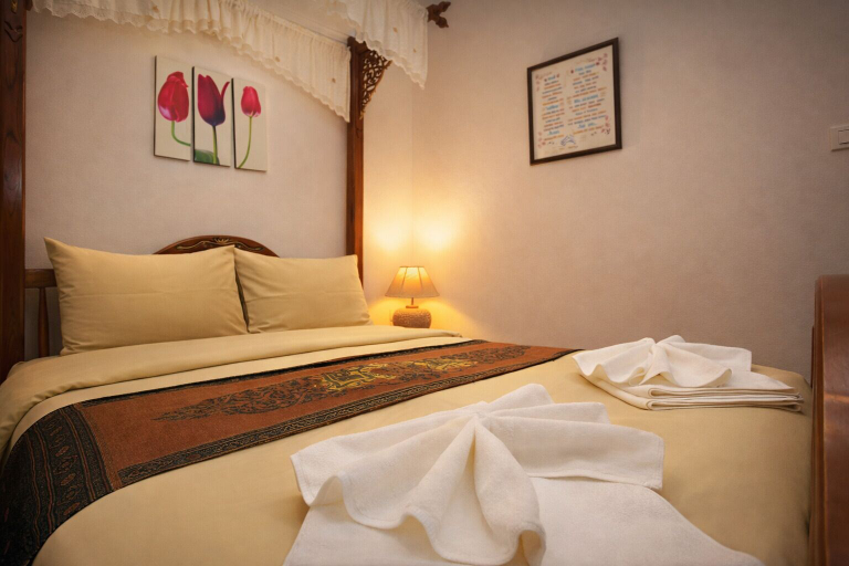 Bedroom 4, Ban Aothong Hotel, Muang Trang