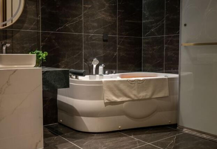 Bathroom, Jinhui International Hotel, Jinchang