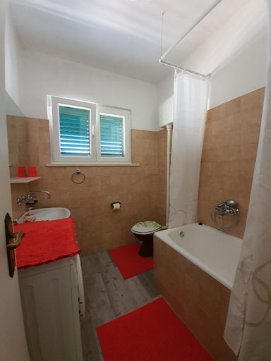 Bathroom 3, Apartments Plavica, Rogoznica