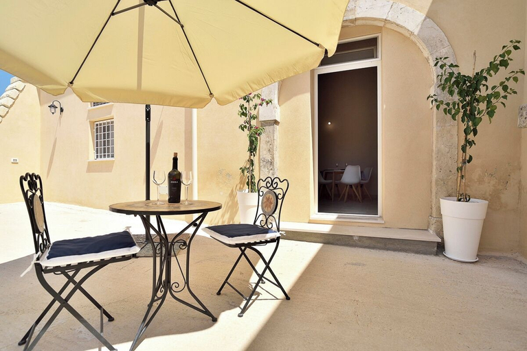 Interior 3, Casa dei Limoni Blu con Piscina, Syracuse