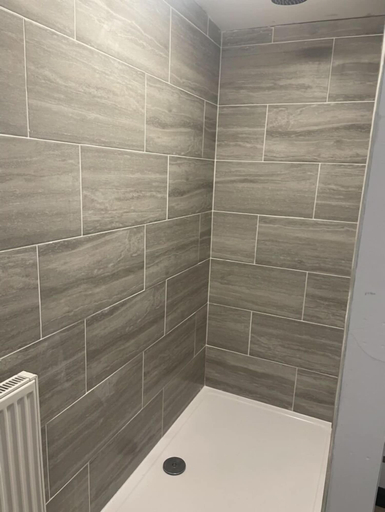 Bathroom 2, The Waterfront Lodges, Warwickshire