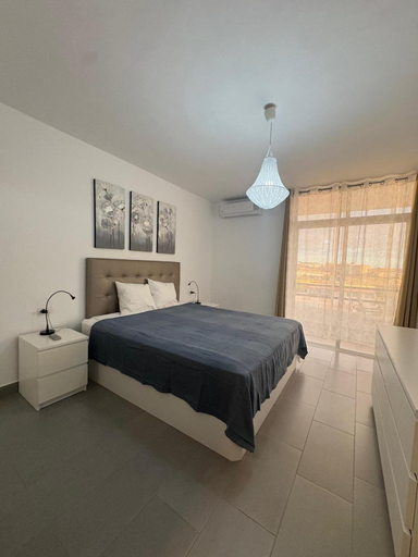 Bedroom 2, Ocean Montain Pool View Apartment in Playa Paraiso, Santa Cruz de Tenerife