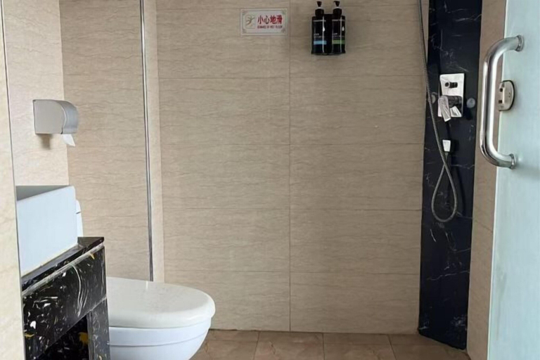 Bathroom 3, Danyang Hotel, Chenzhou