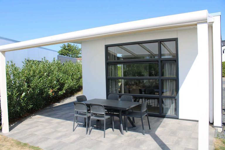 Others 1, Modern Chalet With a Dishwasher in Lathum, Angerlo