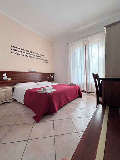 Bedroom 3, Mamamia #Lipari, Messina