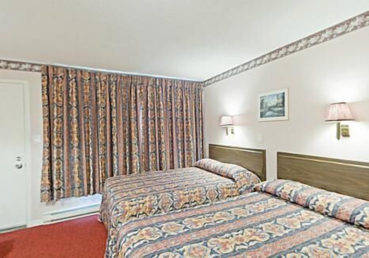 Bedroom 4, Milan Garden Inn, Niagara