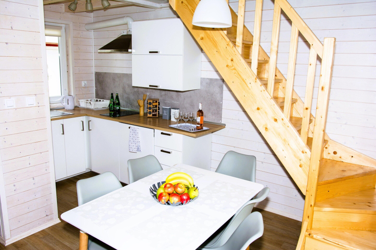 Others 5, Apartment in Dziwnow by Baltic Sea Beach, Kamień