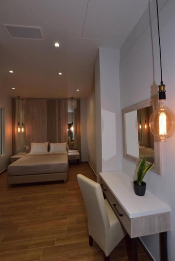 Room 4, Gonis Grand Luxury Suite, Crete