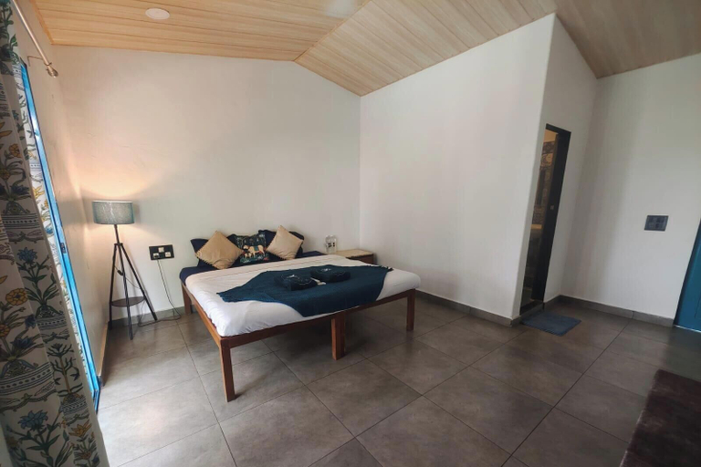 Room 5, coconut casa villa alibag, Raigarh