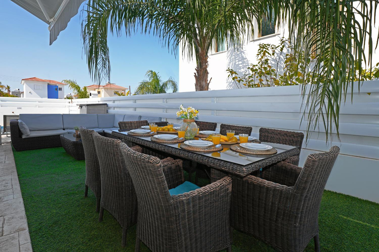 Food & Drinks, Villa Calliopi