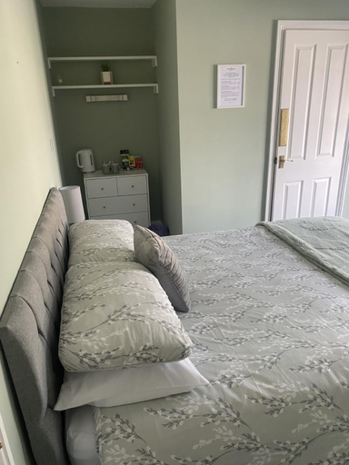 Bedroom 3, The Golden Boar Inn, Suffolk