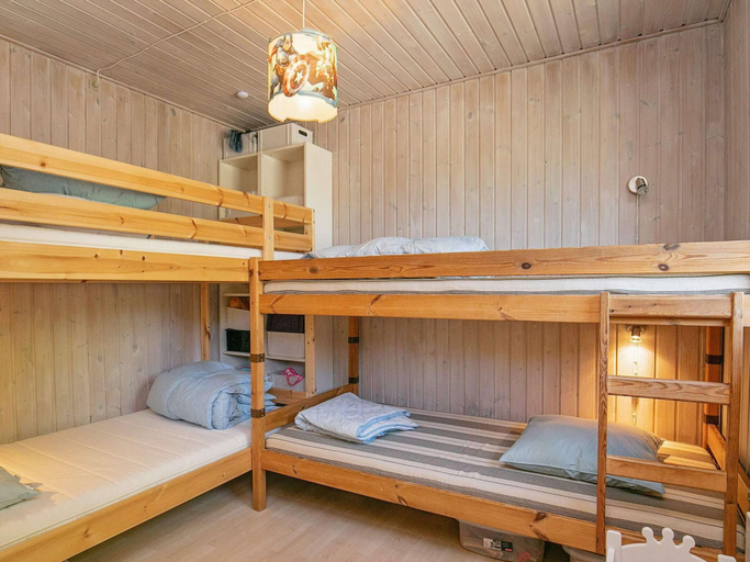 Bedroom 2, 8 Person Holiday Home in Tranekaer, Langeland