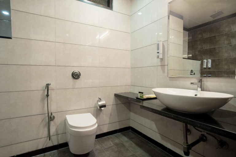 Bathroom, Pride Resort & Convention Centre Ranakpur, Pali