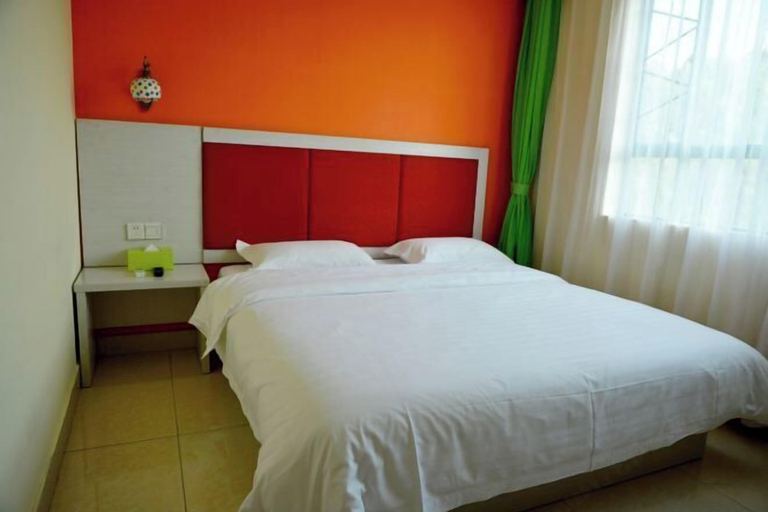 Bedroom 3, 8 Inn, Dongguan