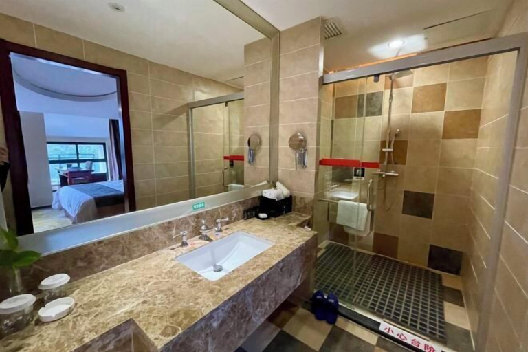 Bathroom 4, Longhushan Daoyuan Villa, Yingtan