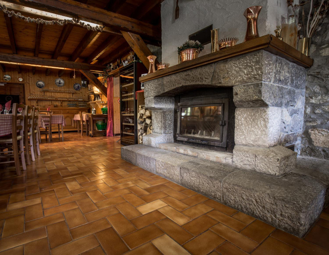 Others 5, Restaurant Gautard - Chambres d'hotes Les Tavaillons, Haute-Savoie
