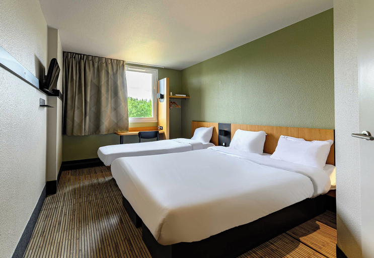 Bedroom 3, B&B HOTEL Marne-la-Vallée Bussy-Saint-Georges, Seine-et-Marne