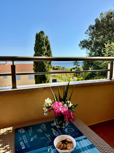 Others 3, Apartmani Binka, Zadar
