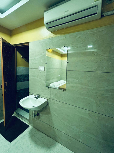 Bathroom, GSR RESIDENCY, Kancheepuram