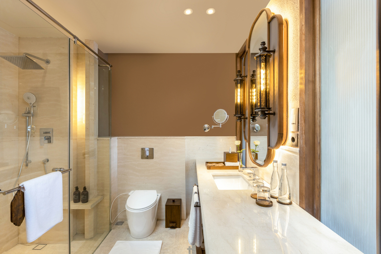 Bathroom 3, Grand Hotel De Djokja, Yogyakarta