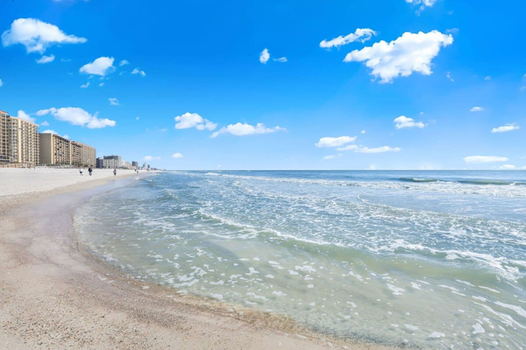 Room 2, Beachfront Escape Sleeps 10 Incredible Views, Baldwin