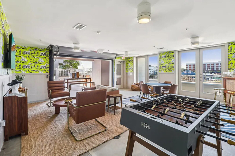 Game room 3, Landing Apartments Fort Worth near Cultural District, Fort Worth