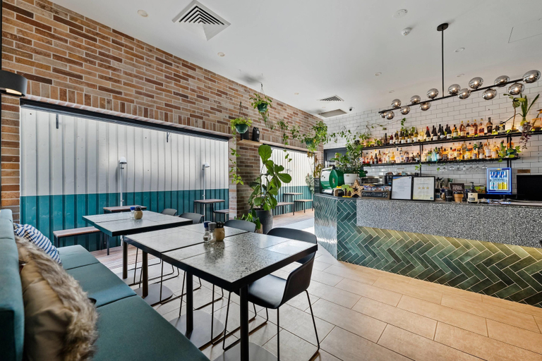 Food & Drinks 5, The Kingsford, an Ascend Collection Hotel, Hamilton