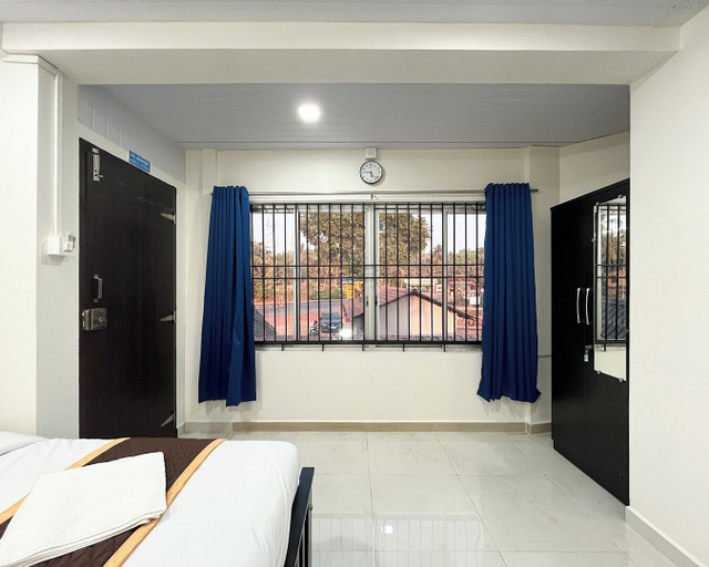 Room 3, Panduranga Elite, Uttara Kannada