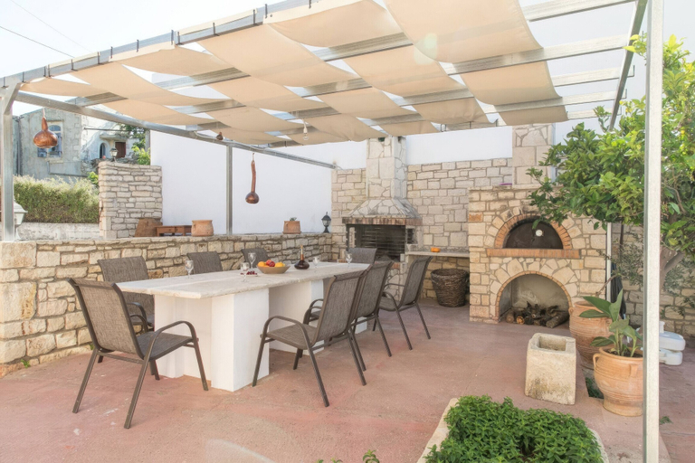 Food & Drinks 5, Afroditi 4 Villa, Crete