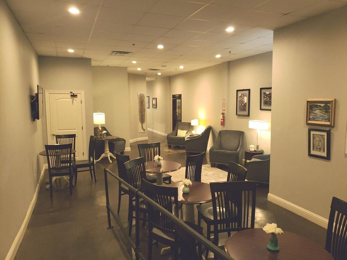 Food & Drinks 5, The Dilworth Inn, Gonzales