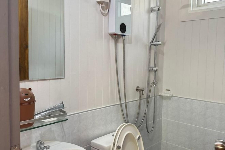 Bathroom 4, Sky River Resort Betong, Batong