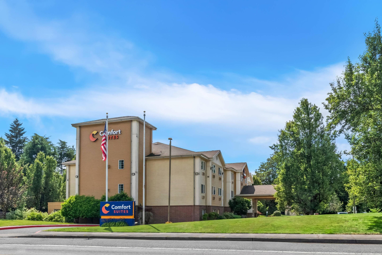 Exterior & Views 2, Comfort Suites Clackamas, Clackamas