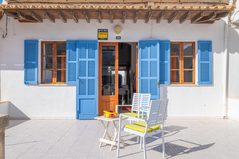 Exterior view, Can Calpe, Baleares