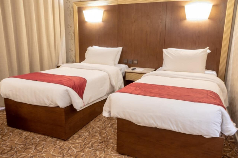Bedroom 2, Dhiafat Al-Raja Hotel, Makkah
