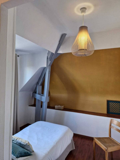 Bedroom 4, Hotel Restaurant Le Bosquet, Maine-et-Loire