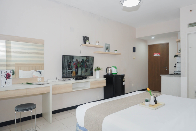 Bedroom 4, Best Price Studio at Bogor Valley Apartment By Travelio, Bogor
