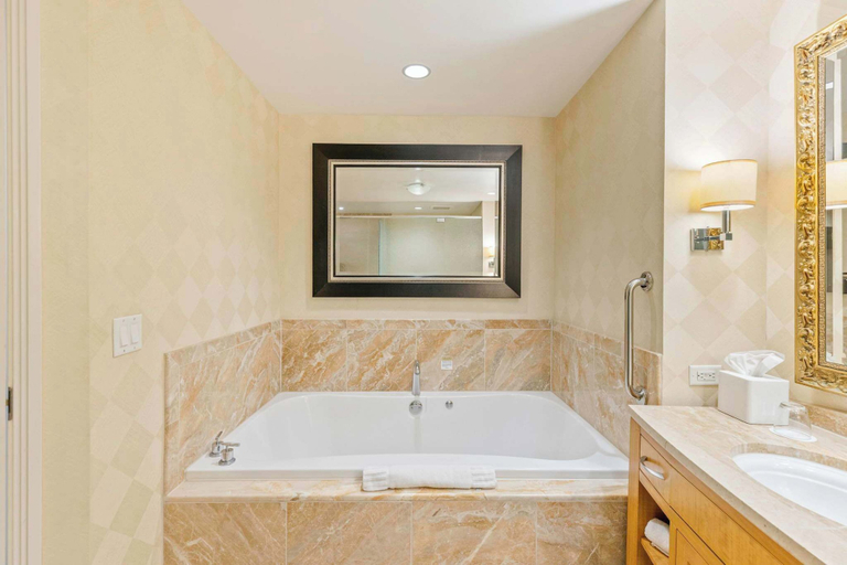Interior 5, Stylish Renovated Studio at Trump Tower 2804, Clark