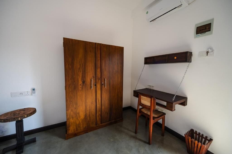 Interior, Luminara Sky Lounge, Habaraduwa