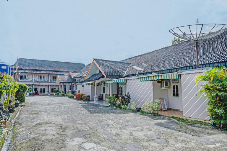 Exterior & Views 3, Capital O 92187 Hotel Sekar Sunja, Ogan Komering Ulu