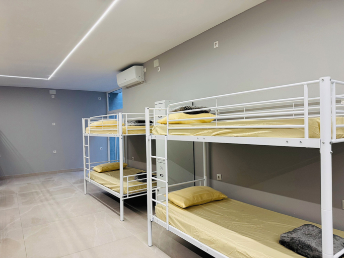 Bedroom 5, Hostel Vallecas, Madrid