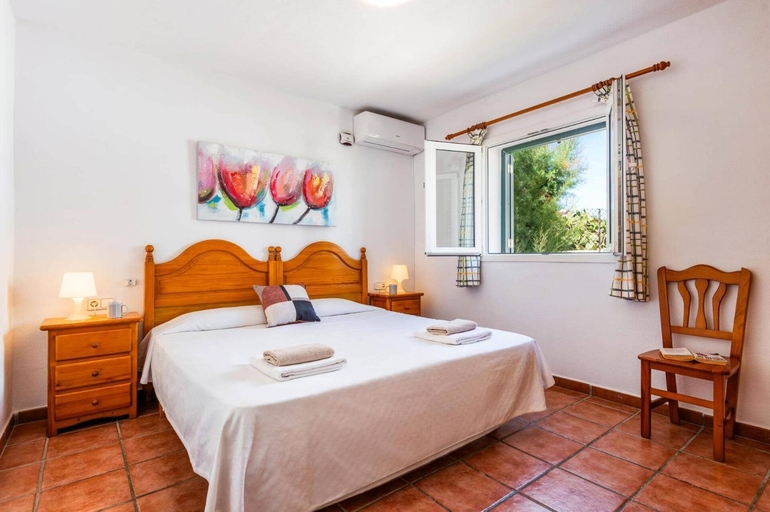 Bedroom, Villa Blanc Arenal by Villa Plus, Baleares