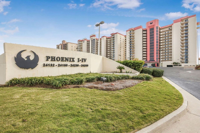 Room 2, Phoenix II Orange Beach Beach Views Pools Fun, Baldwin