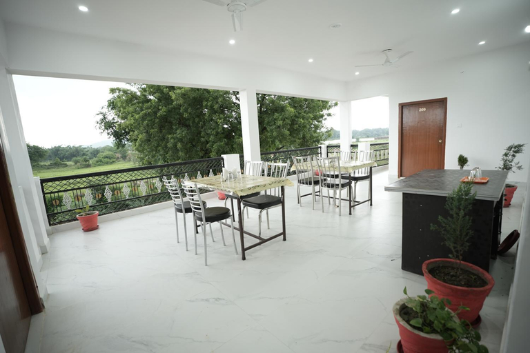 Food & Drinks, Rani Homestay, Chhatarpur