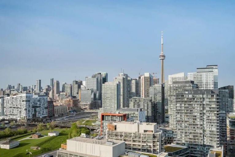 City view 3, Downtown Manors, Toronto