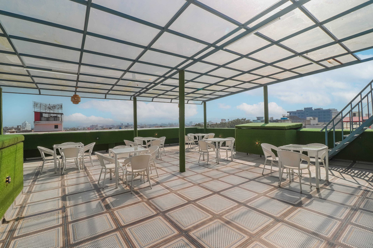 Outdoor dining 4, HOTEL RIYA RAJ, Dehradun