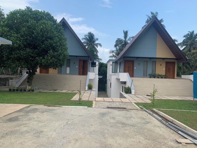 Exterior 5, Centri Villa, N. Palatha East